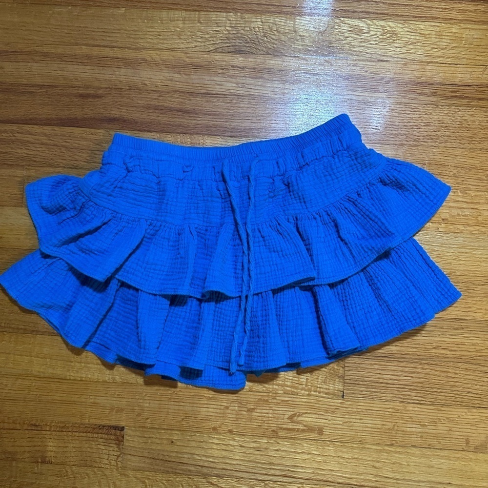 Day + Moon Blossom Cascade Mini Skort In Blue Medium (a3